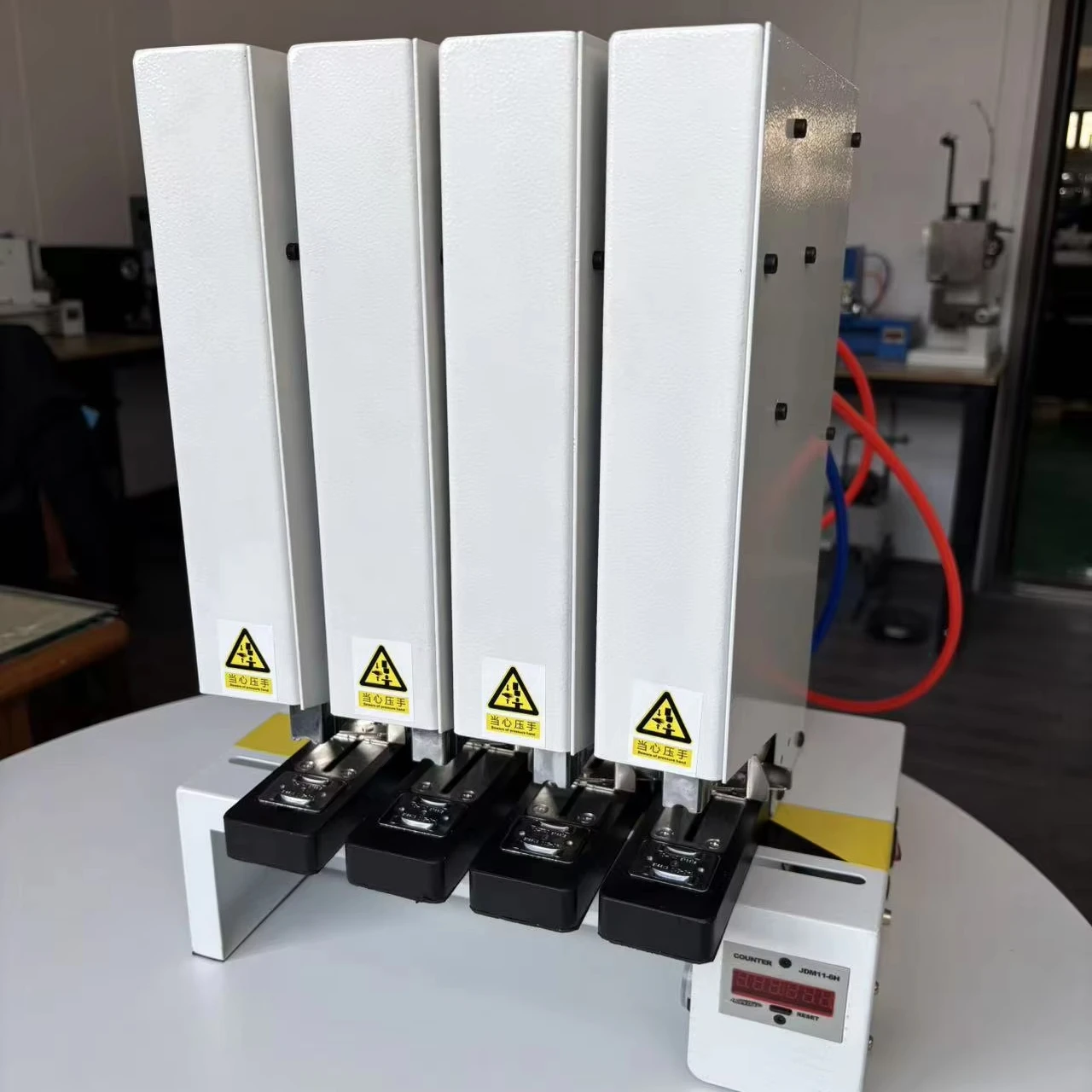 Pneumatic 2 Cm Thickened Four-head Stapler Heavy-duty Thickened Fast Stapler Accurate Needle Efficiency Printing