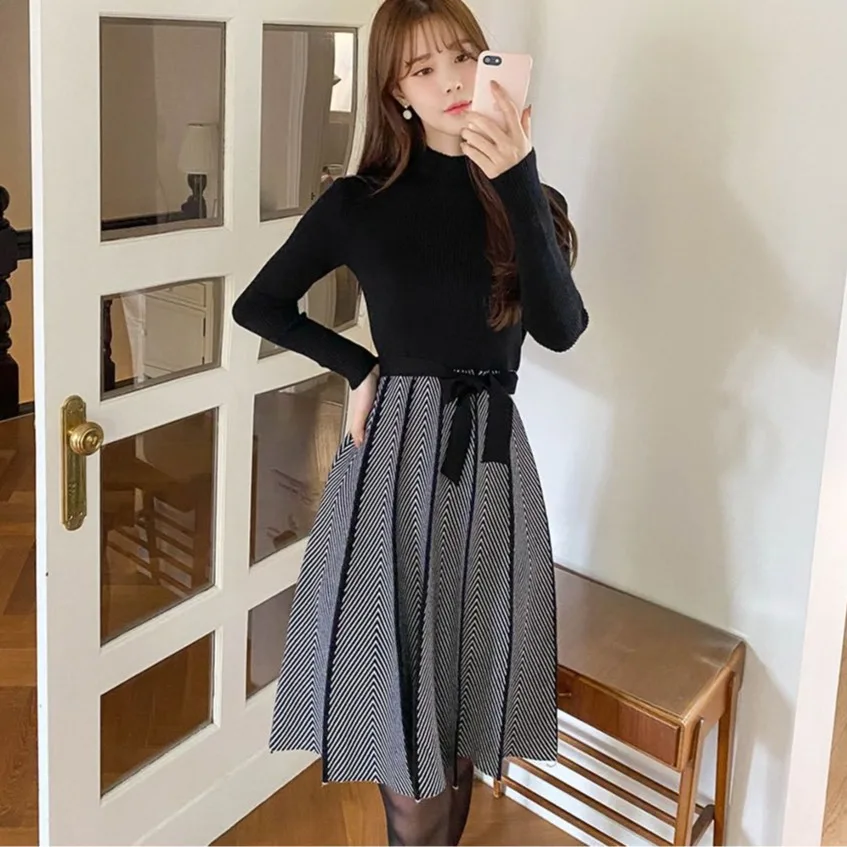 

Модная полосатая трикотажная кофта из полиэстера для женщин, новая модель, высокое качество, для ношения под одеждой.