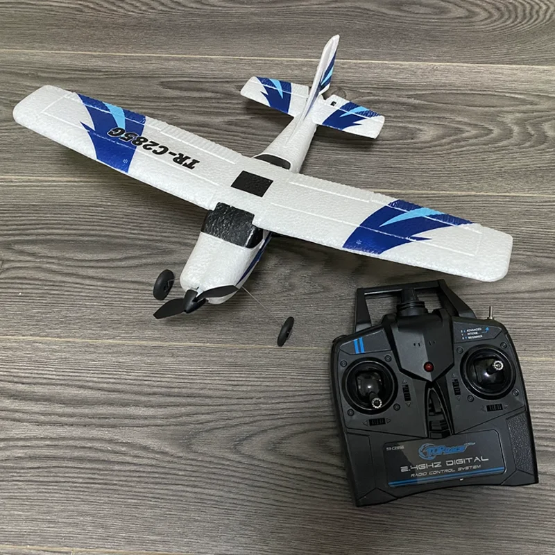 

Радиоуправляемый самолет Volantex Cessna Trainer, трехканальный, с высоким крылом, устойчивый к повреждениям, прочный, для начинающих взрослых.