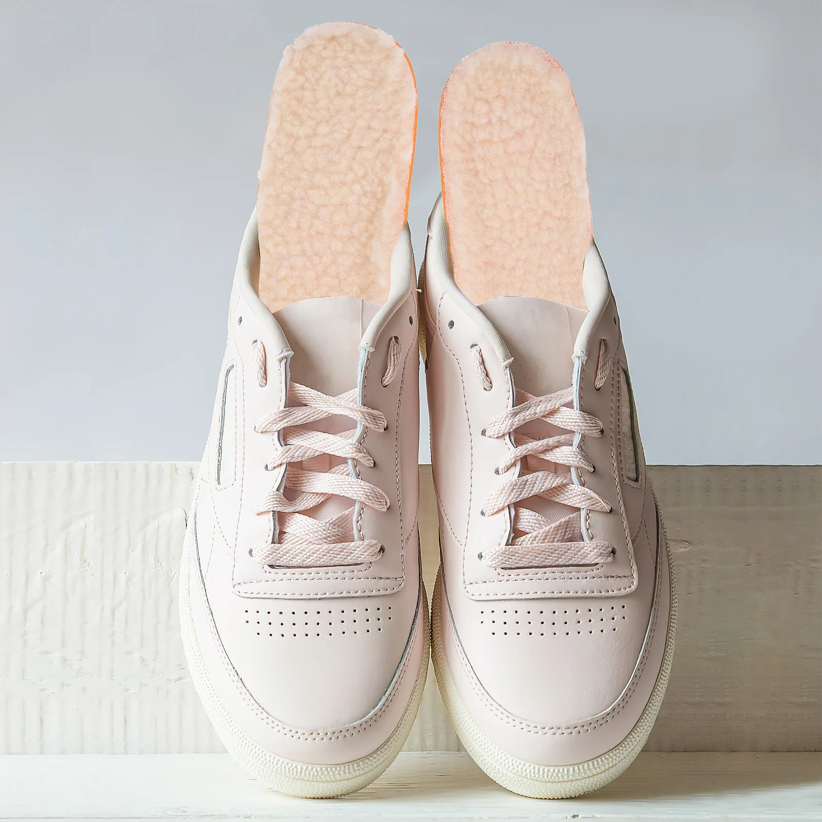 

Warm Insoles Shoe Pads Winter Sports Foot Care Cushions Shock Absorbing Comfort Inserts Durable Support Stability Relief