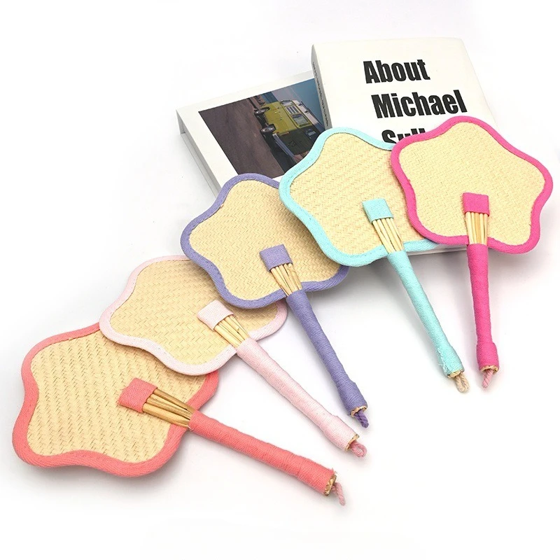 Xiaohongshu redbook has the same summer straw woven pufan straw portable hand cranked pufan cute dopamine fan girl heart