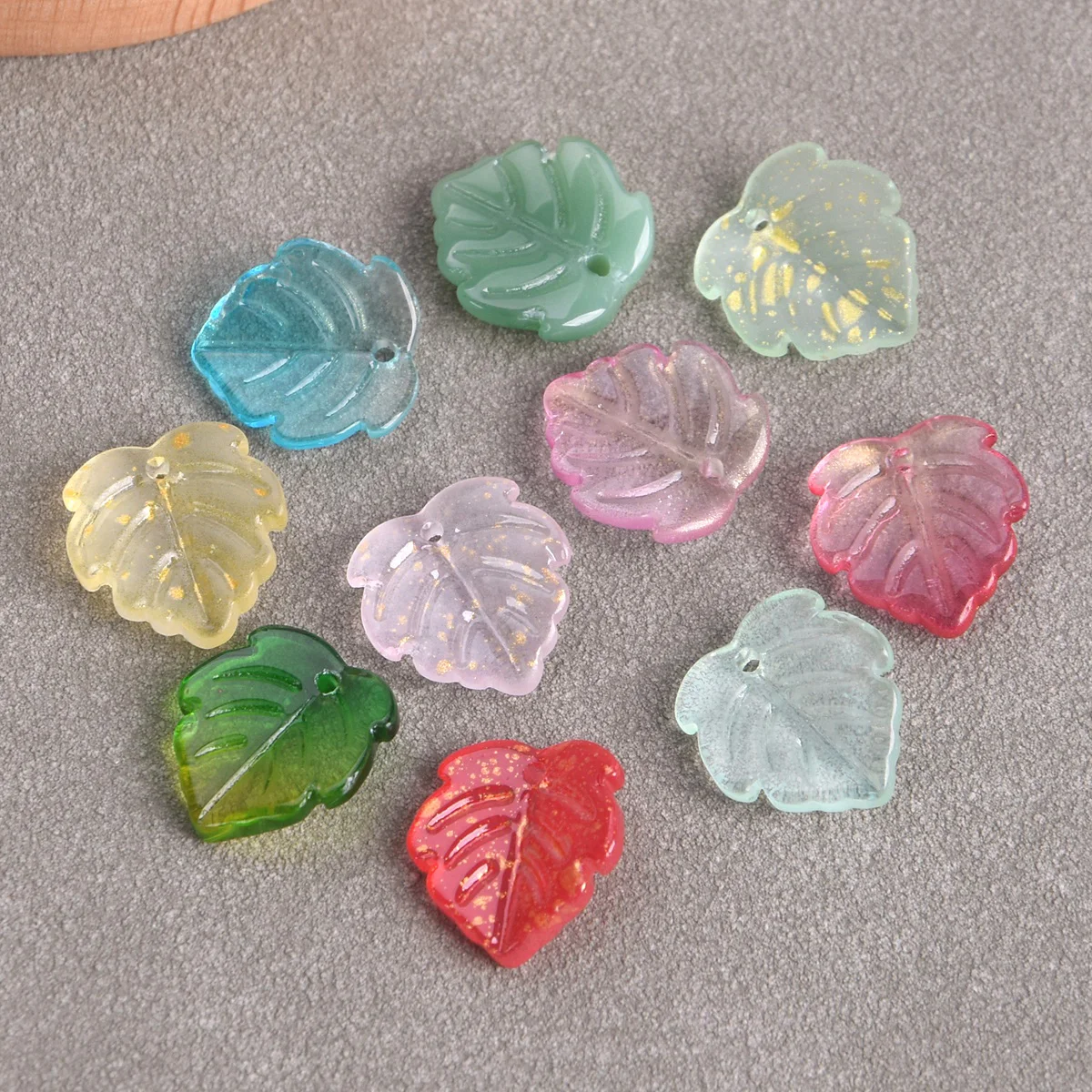 

10PCS Leaf Petal Shape 15x14mm Lampwork Glass Loose Crafts Beads Top Drilled Pendants For Jewelry Making DIY Earring Findings