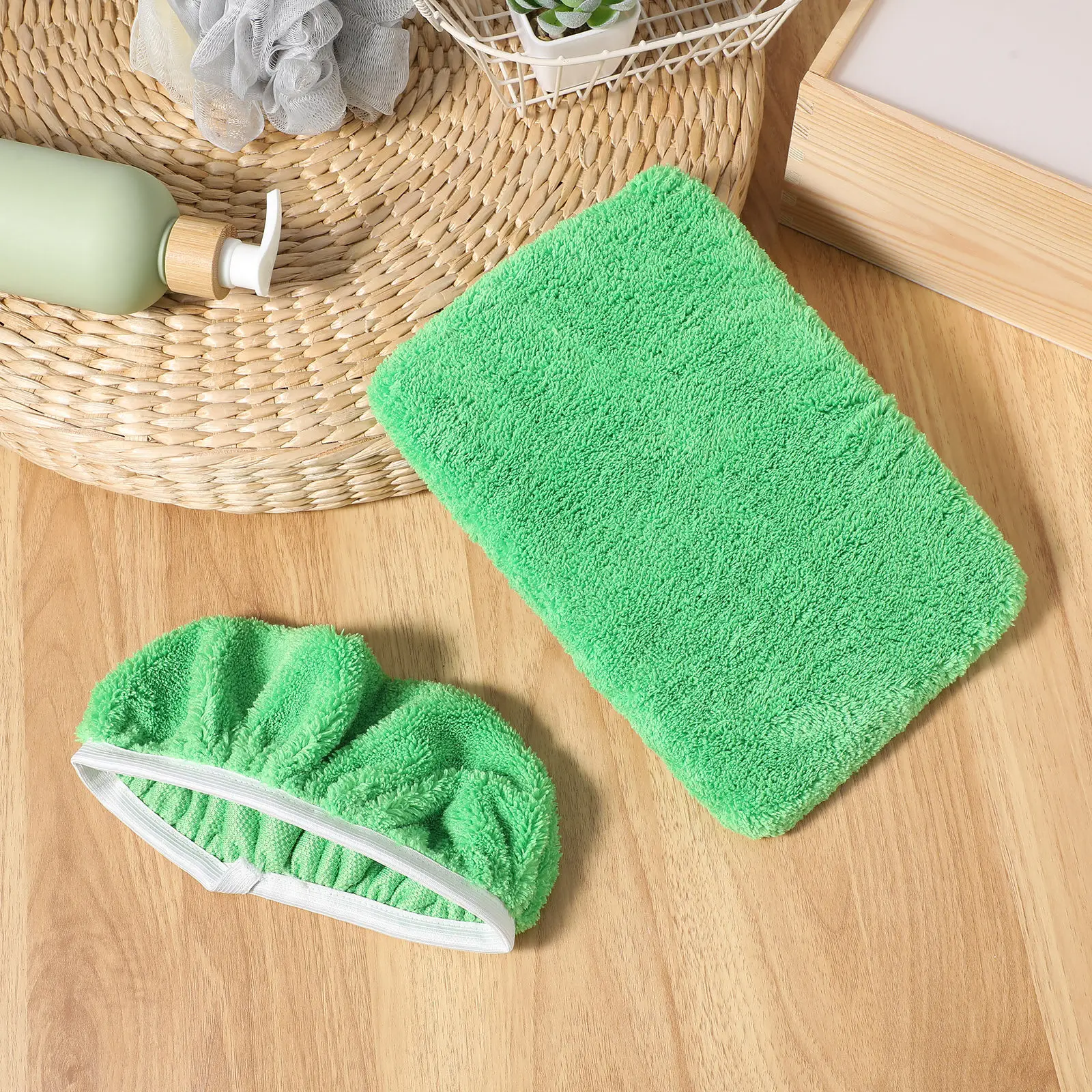 

6Pcs Premium Washable Mop Pads Ultra Fine Fiber Floor Mop Covers High Absorbency No Shedding Gentle on Hardwood Tile Vinyl