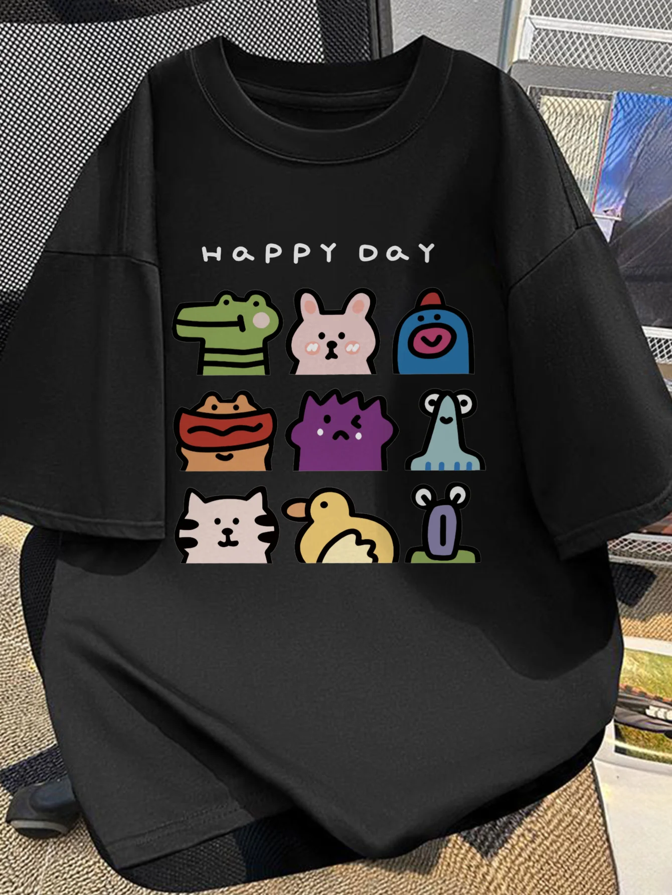 

Men'S Cute Animal Graphic T-Shirt - "Happy Day" Design with Colorful Cartoon Characters, Cotton Casual Summer Short Sleeve Tee