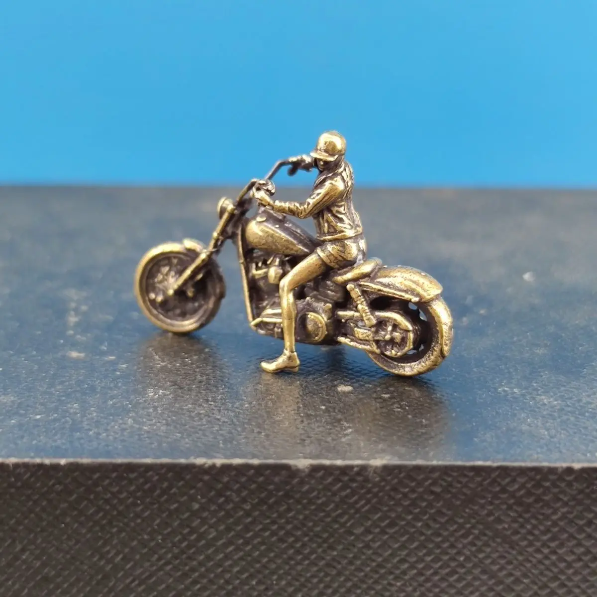 Brass Motorcycle Woman Riding Motorcycle Beautiful Woman Doll Model Handheld Miniature Car Dashboard Ornament