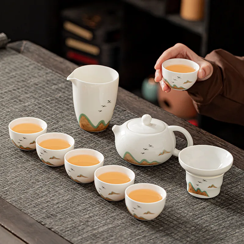 Luksusowy zestaw do parzenia herbaty z porcelany jadeitowej, biały ceramiczny czajnik z pokrywką, miseczka i filiżanka, zestaw upominkowy do parzenia herbaty w domu.