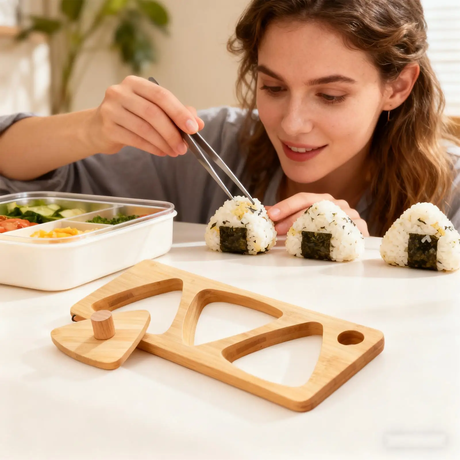 Molde triangular para Sushi, prensa de Sushi antiadherente de madera clásica, bola de arroz Triangular, molde para Sushi para el hogar, Picnic, almuerzo, preparación de comidas DIY