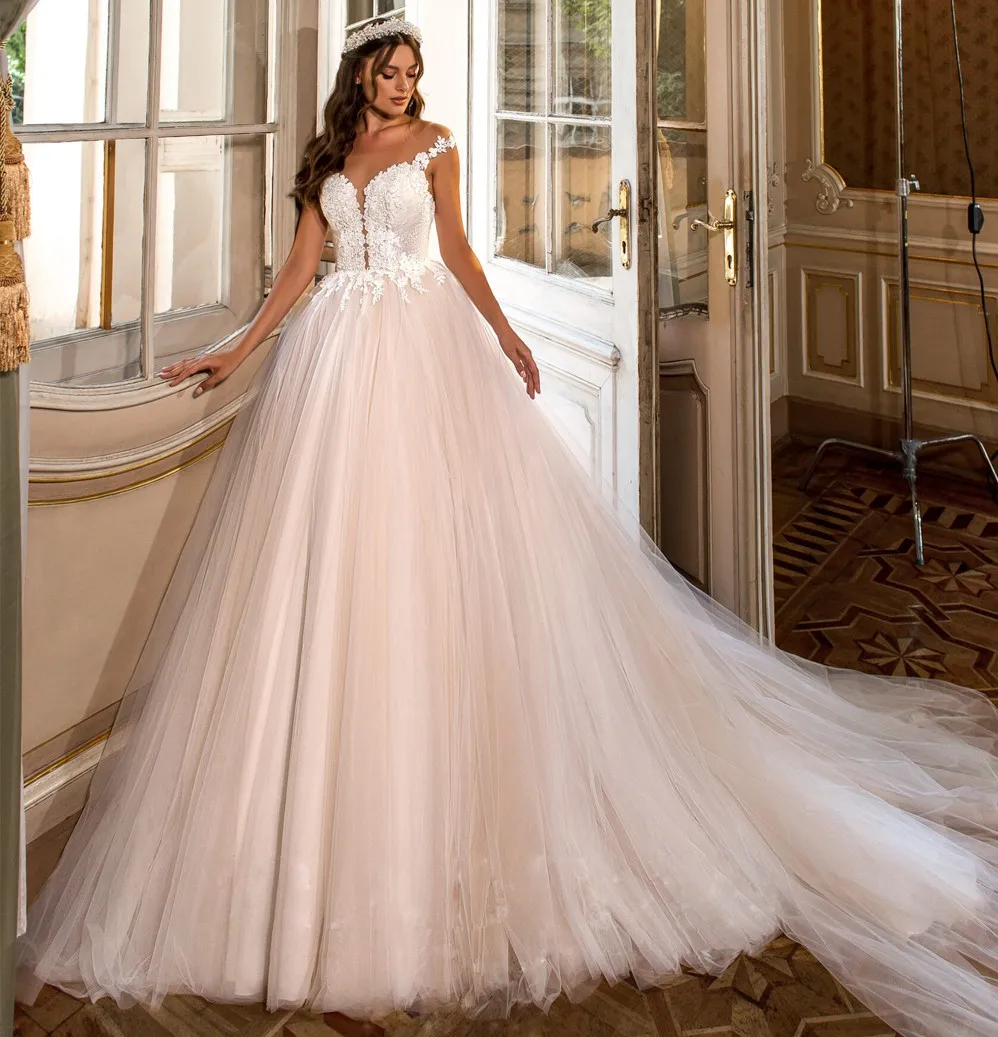 

Stunning Wedding Dress Sheer V-Neck Appliques Lace Sleeveless A-Line Tulle Bride Gowns Vestidos De Noiva