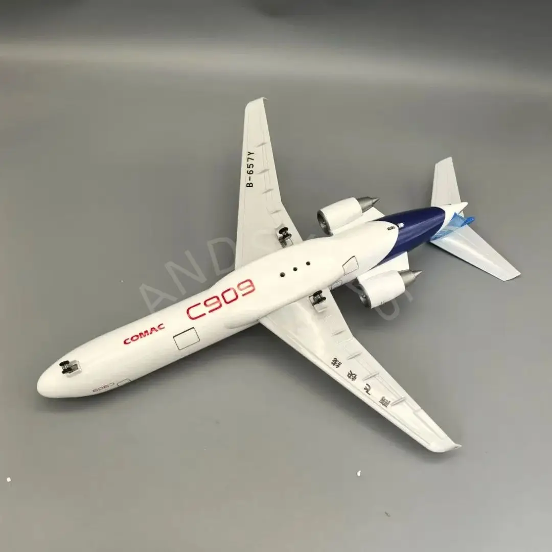 47cm C909 COMAC EXPRESS Airlines Model Airplanes Aircraft 1/70 Scale Resin Display Collectible For Aviation Enthusiasts Gifts