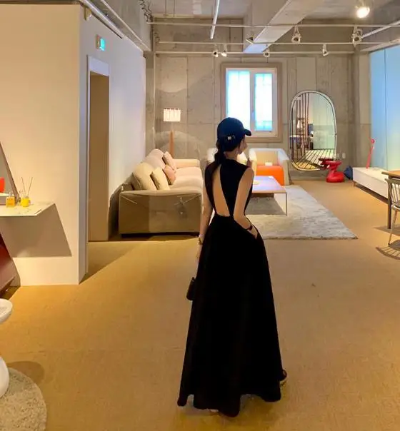 여성 백리스 원피스, 슬림해 보이는 조끼, 롱 스커트, 단색 디자인 센스, 여름 신상