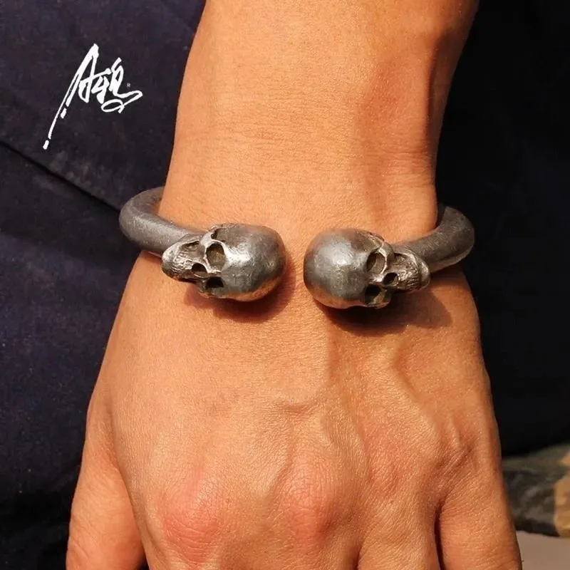 

Black Style Skull & Bone Bracelet, Personalized Cool Bangle, Luxury Men’s Dominant Wrist Jewelry