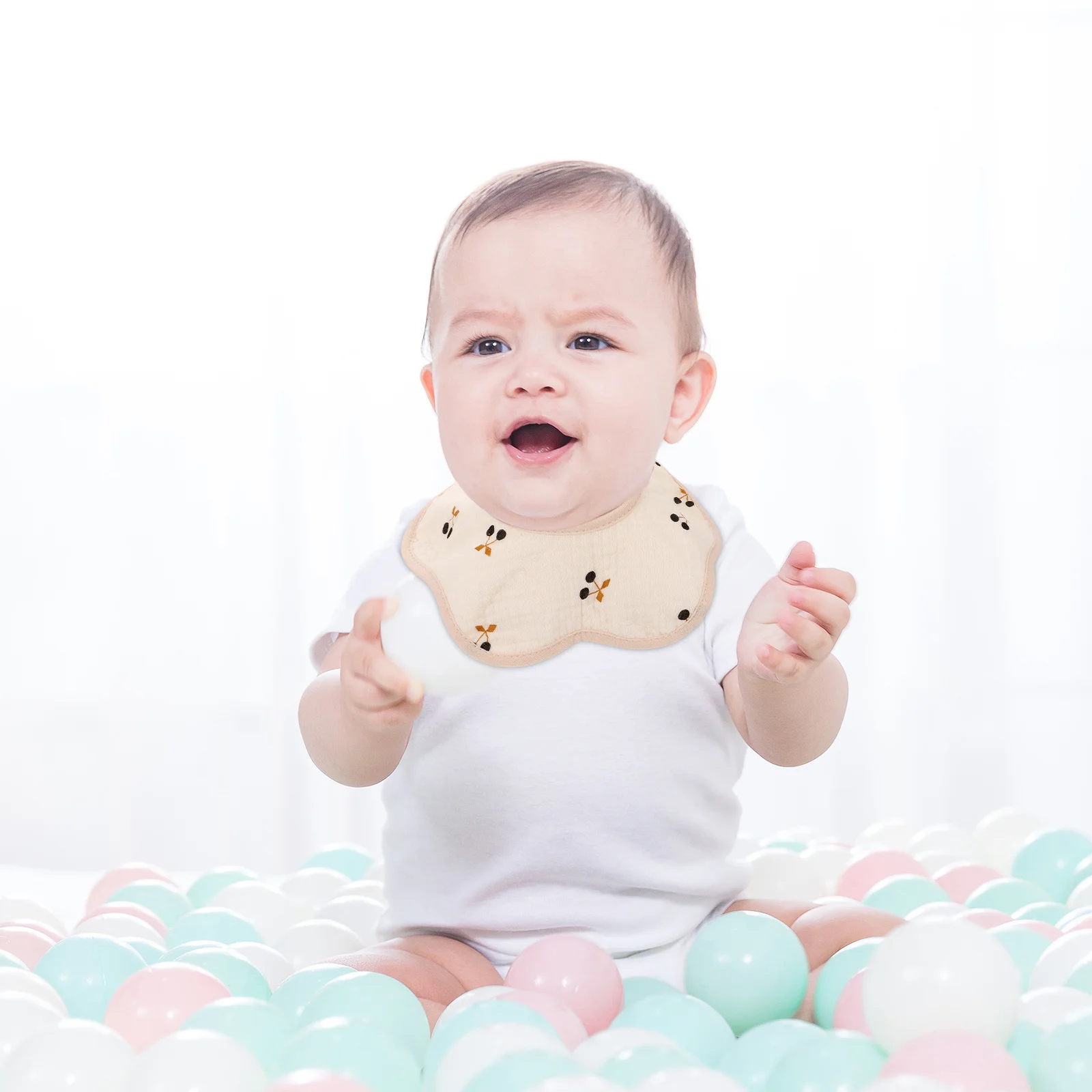 

Reusable Baby Cotton Bib Soft Breathable Infant Bib Adjustable Button Multi-Function Feeding Waterproof Baby Bibs for Toddlers