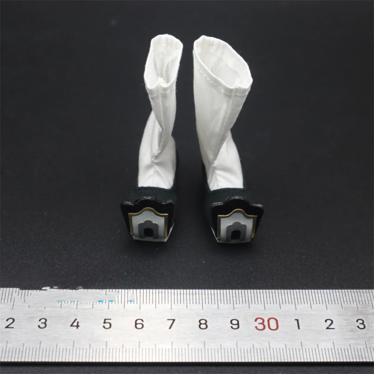 1/6  Scale  Male Shoes Chinese Ancient  1/6  Ancient Shoes, Socks,Official Military Division Hollow For 12 " figure  Toys