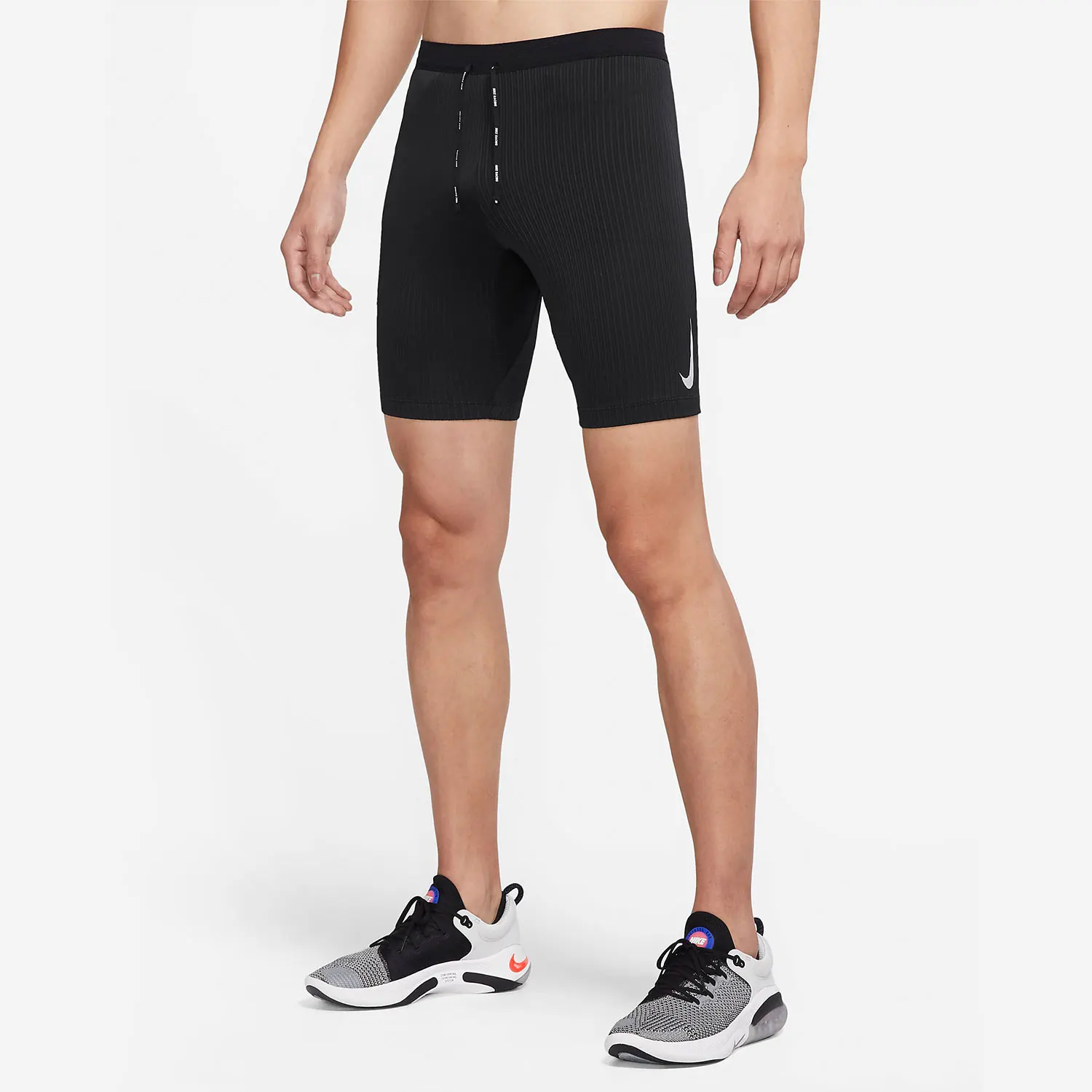 

Мужские спортивные шорты Nike Authentic DRI-FIT ADV для бега DM4623-010