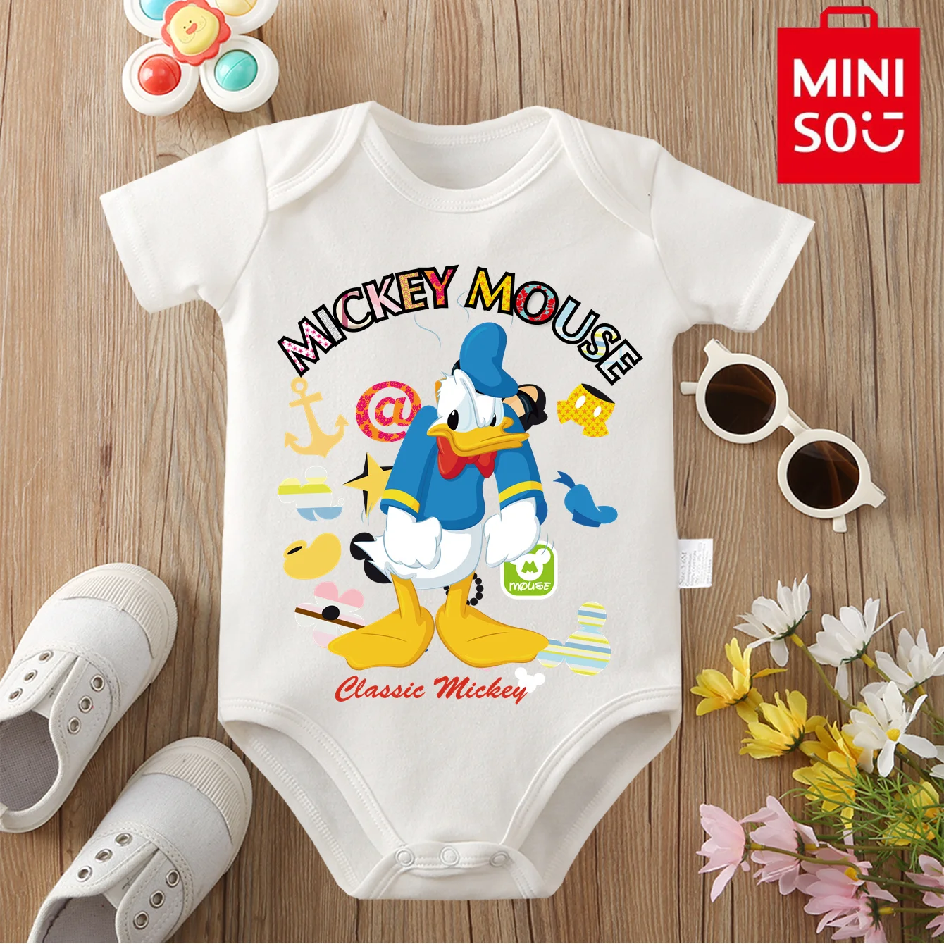 

MINISO&Disney Jointly Signed 100% Cotton Baby Clothe Onesie Bodysuit Mickey Mouse Cute Cartoon Print for 0 To 12 Months Newborn