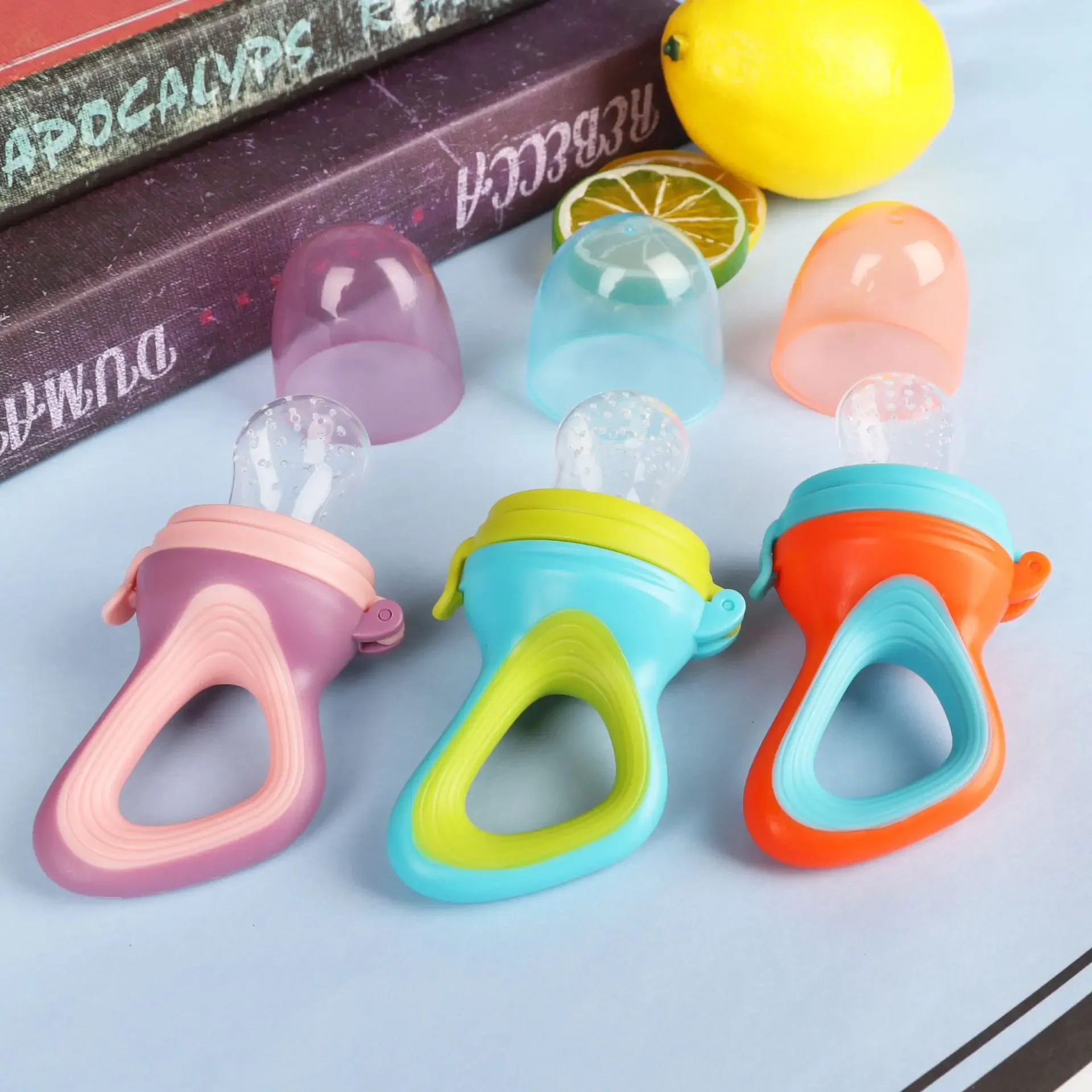 

1PCS Silicone Baby Fruit Feeder with Cover Baby Nipple Fresh Food Vegetable Supplement Soother Nibbler Feeding Teething Pacifier