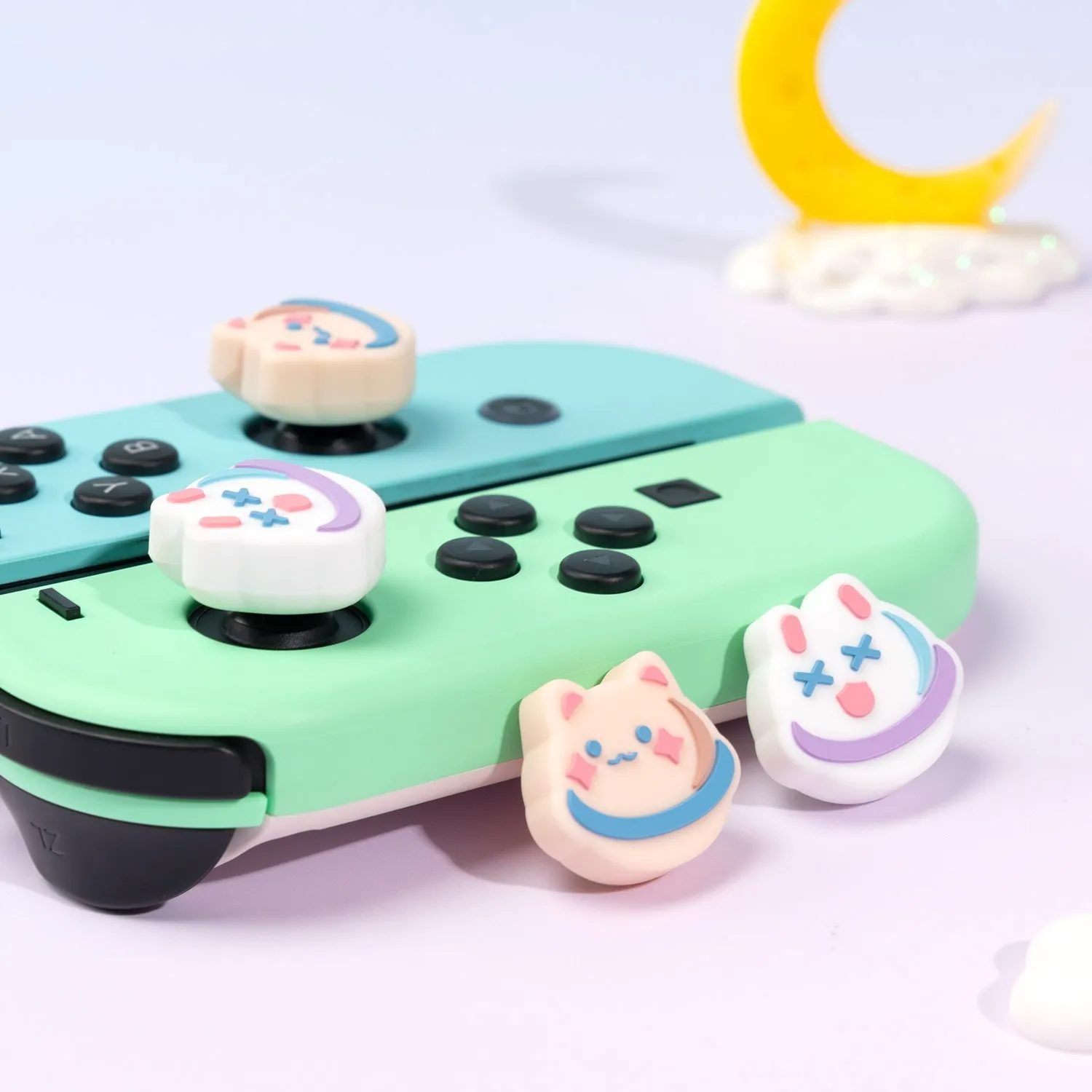 Geekshareニンテンドースイッチ親指グリップは急がliteシリコン保護ジョイスティックcasps 4個かわいいns用アクセサリー