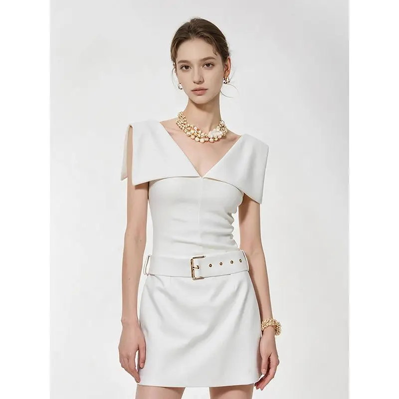 Cross-border Women's Clothing 2026 Summer Fashion French Light Luxury High-end Layering V-neck Elegant and Fitted Top for Women