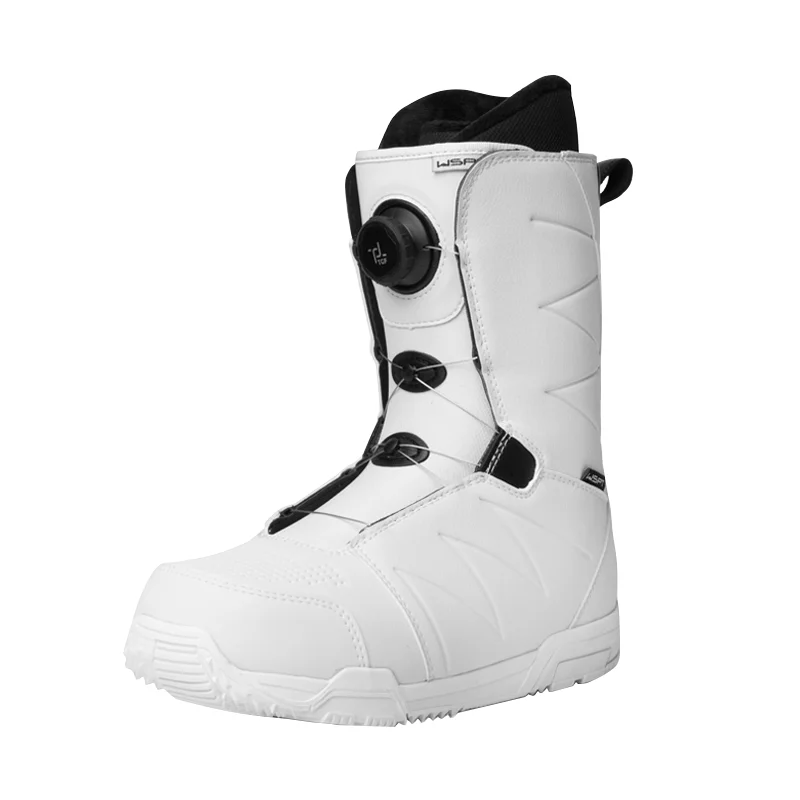 2024 Juego de botas de snowboard estilo libre Material de madera Construcción de sándwich para botas de nieve de snowboard