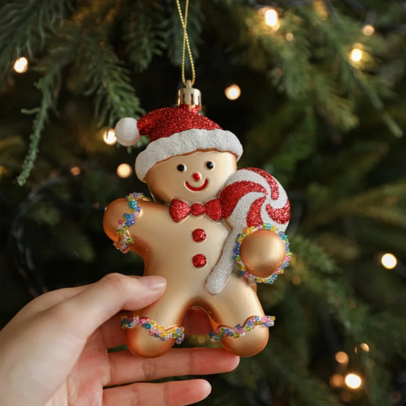 

Vintage Christmas Tree Pendant Ornaments with Red and Gold Color, Novelty Squirrel, Bear, Fox and Puppy Hanging Party Decorative