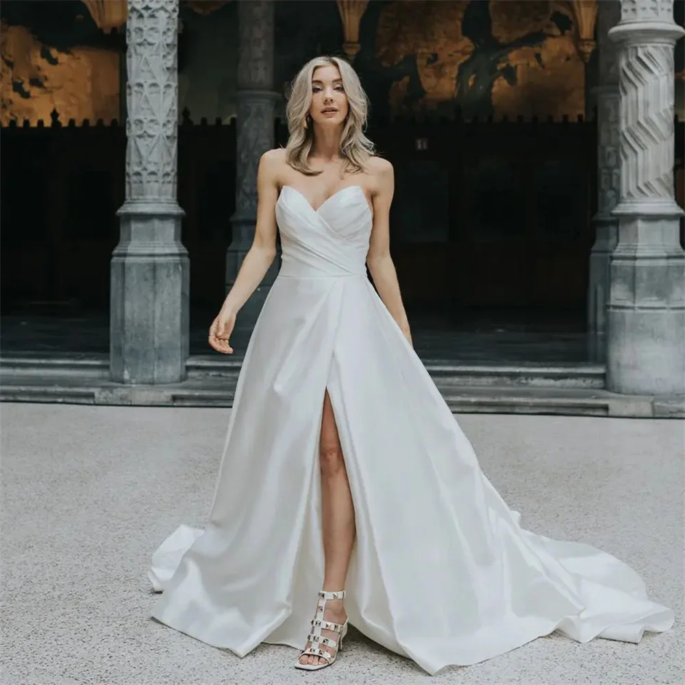 Simple Satin Wedding Dresses Split Side Sweetheart Pleated Low Back Bride Dress 2024 Buttons Women Beach Wedding Gowns Mariage