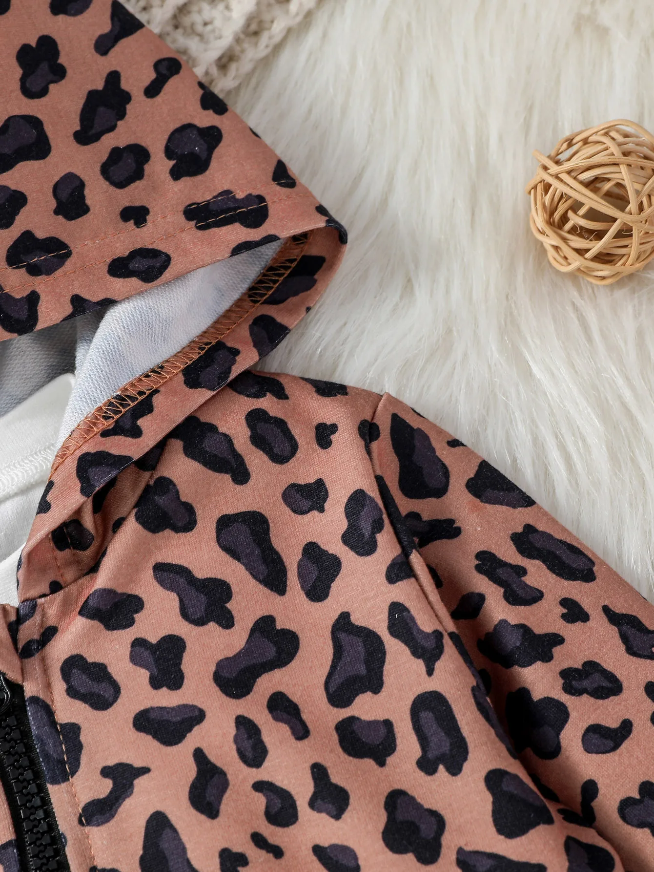 2Pcs Baby Girls Fall/ Winter Hoodie Long Sleeve Leopard Fashion Sweatshirt+Trousers With Leopard Casual Streetwear Clothes Set