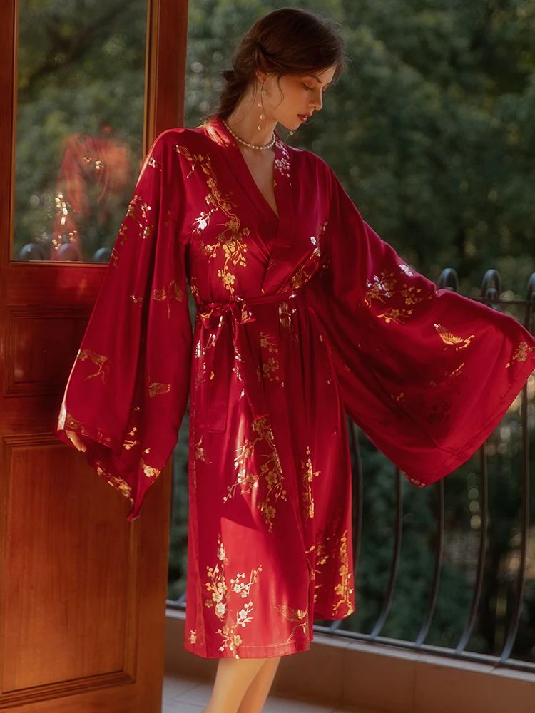 Chinese Style Morning Gowns Female Bride Wedding Red Wedding Pajamas Ancient Style Han Chinese Clothing National Style Nightgown