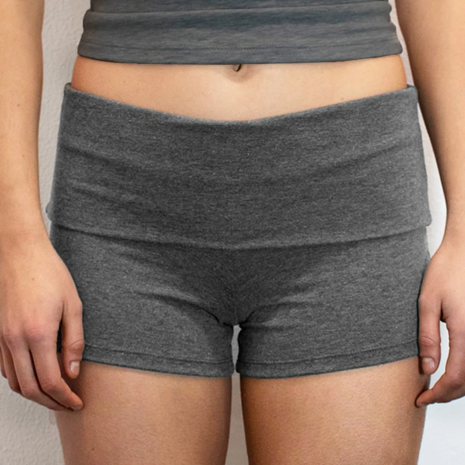 Zomer slanke yogashorts voor dames, casual effen kleur, omvouwbare loungeshorts met lage taille