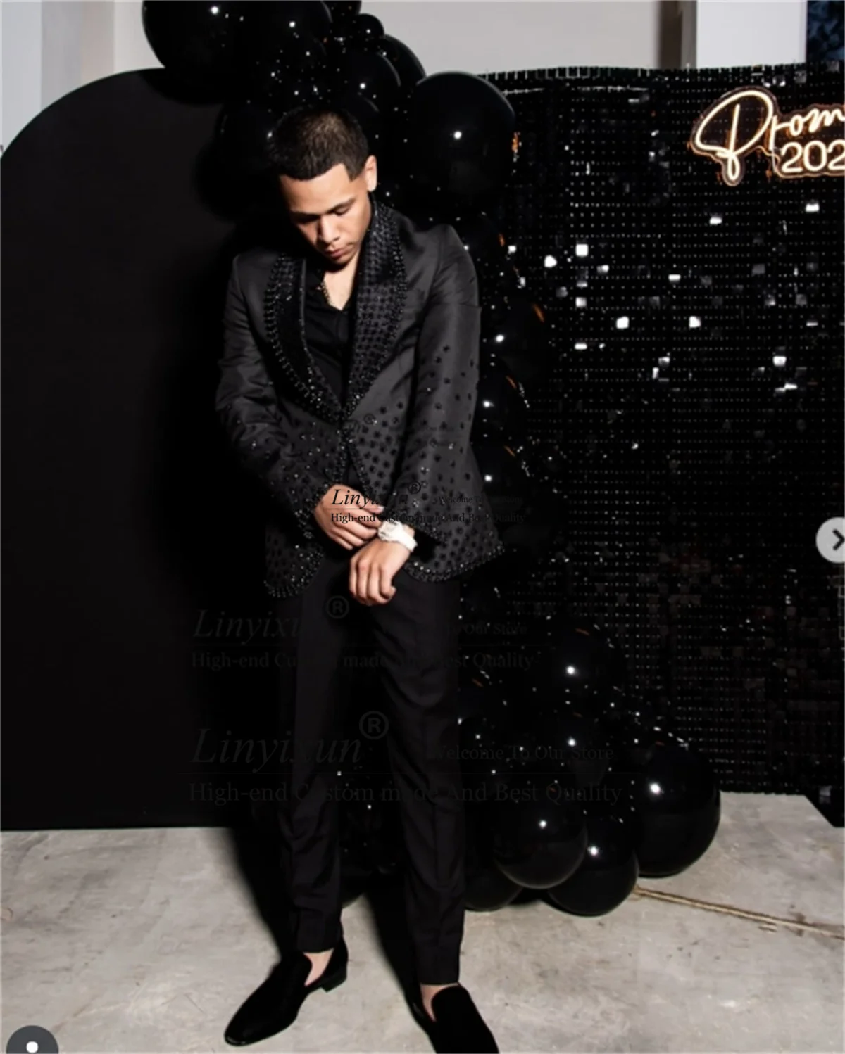 

Sparkly Stons Crystals Men Suits Shawl Lapel Wedding Groom Tuxedos 2 Pieces Sets Male Prom Blazers Customized trajes para hombre