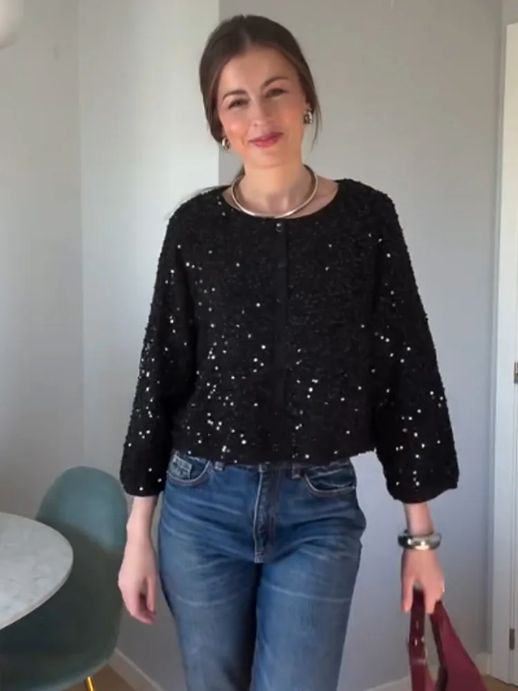 

HH Woman Fashion Long Sleeves Single Breasted Short Coat Female Winter Round Collar Sequin Decoration Street Style Jacket