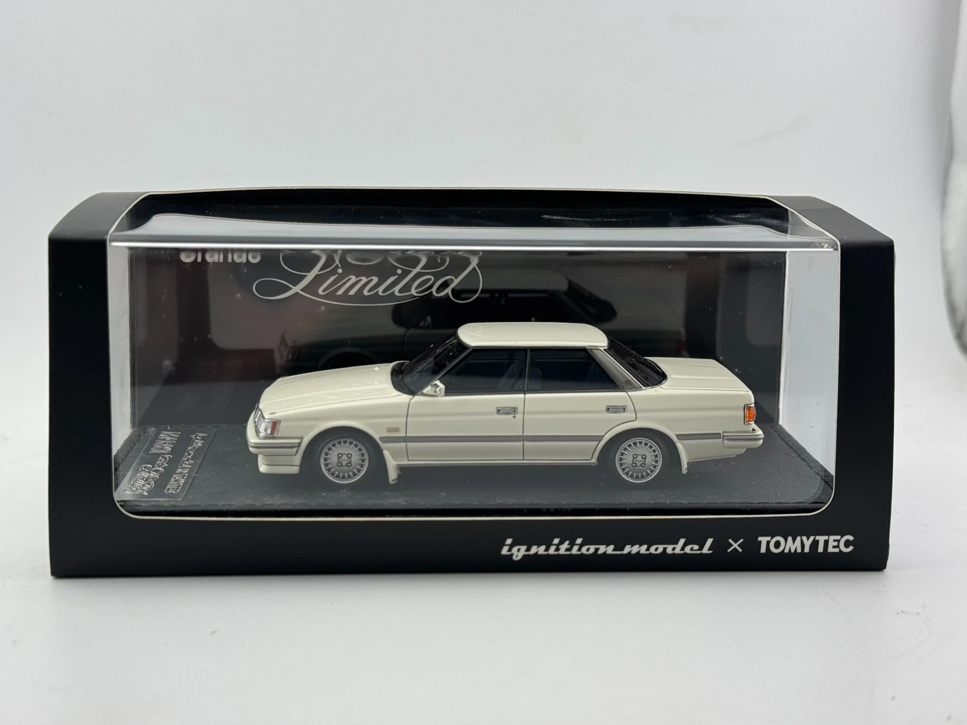 

Flaws IG 1/43 Scale Mark2 Car Model