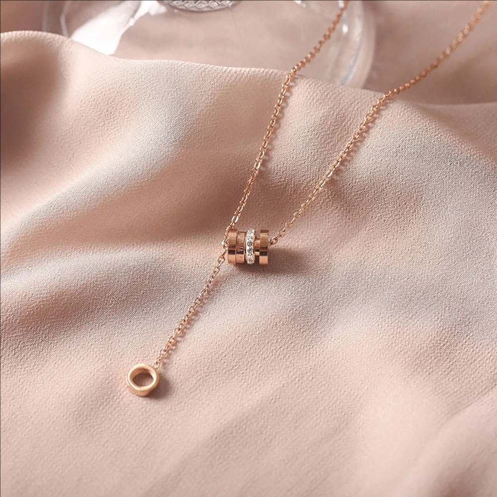 

Roman Numeral Titanium Steel Necklace for Women Simple and Individual Collarbone Chain Fashionable Jewelry