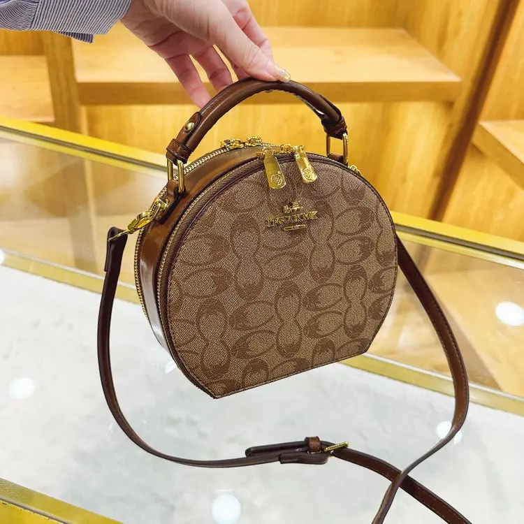 

Fashion Icon Diaper Bags: Best Women's Designer Leather Shoulder Tote, Elegant Simple Vintage Stylish Large Capacity Bag