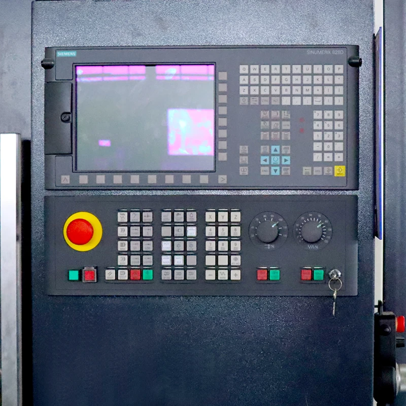 taiwan VMC 5-axis 4 Axis CNC Milling Machine CNC Vertical cnc machining center vmc650 VMC850 VMC1160