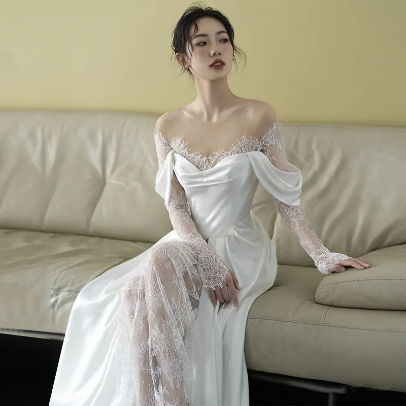 French Satin Light Wedding Dress Light Luxury New Bride Style Vintage Lace Off-Shoulder Light Gown Petite Party Dress