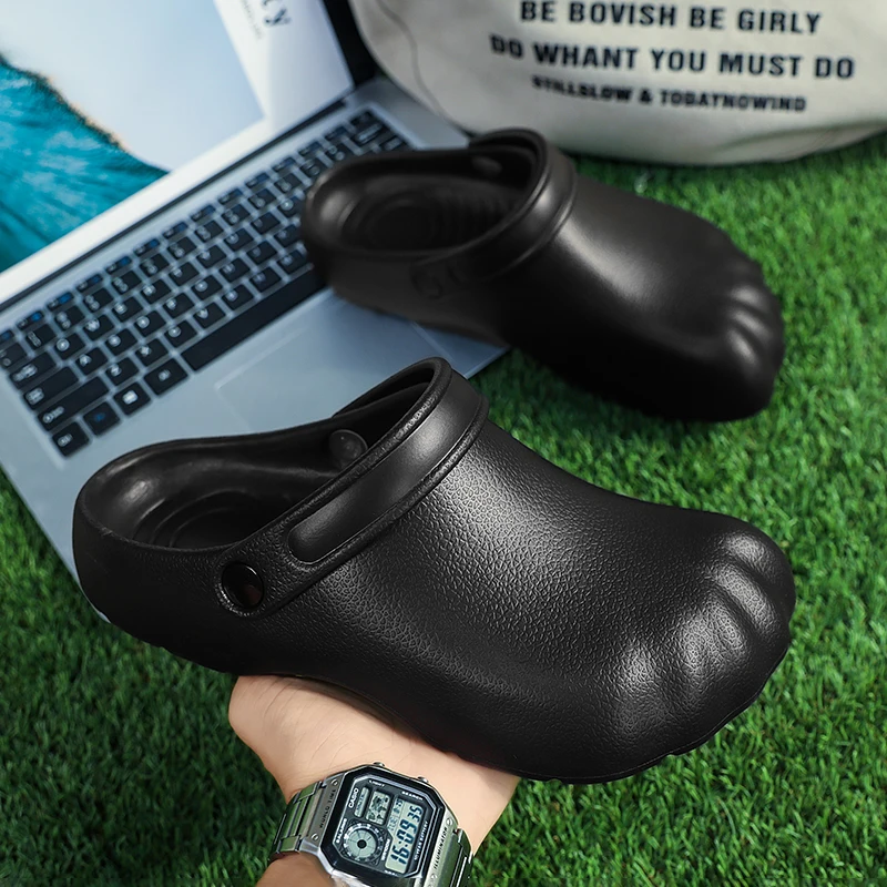 Chef Slippers Men's Summer Kitchen Work Non-Slip and Oil-Proof Dual-Purpose Toe-Toe Slippers Beach Sandals