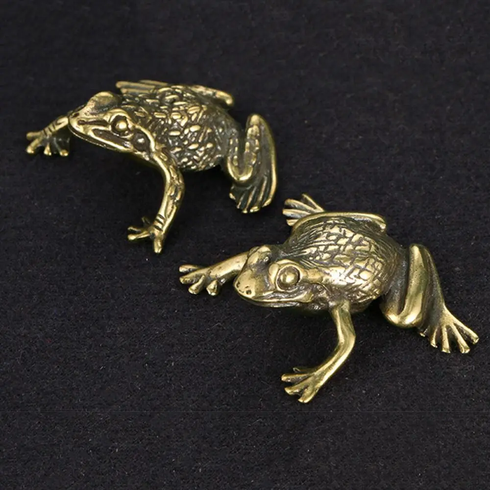 Solid Brass Brass Toad Figurine Retro Style Pure Copper Golden Toad Statue Small Size Exquisite Craft Tea Pet Ornament