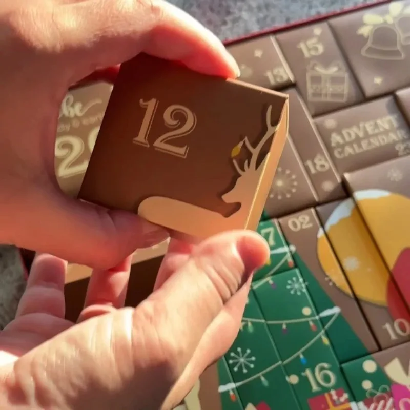 Customized queryDiy Empty Large Christmas Calendar Makeup Beauty Paper Christmas Advent Calendar Box