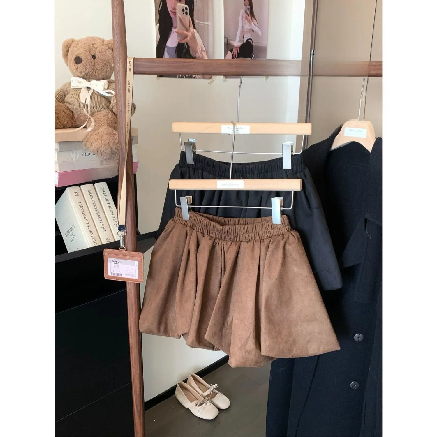 Retro High Waist Puffy Half Skirt Women's Spring Autumn Outerwear Inner Match A-Line Short Skirt Korean Style Warmth Polyester