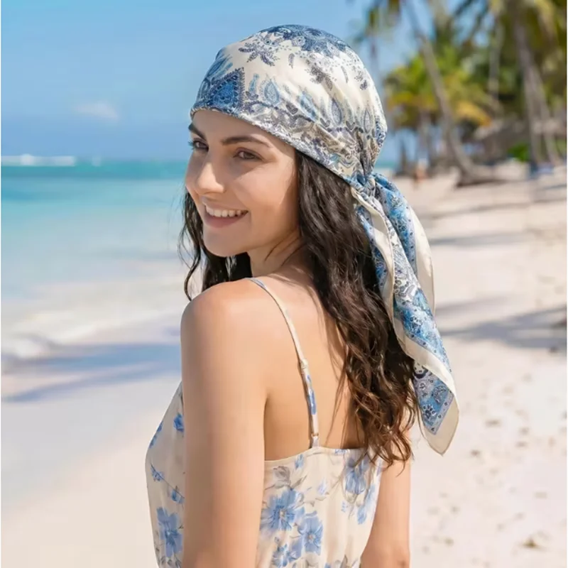 Retro light luxury blue and white handkerchief, suitable for women's multi-functional wear in spring and summer and for tying
