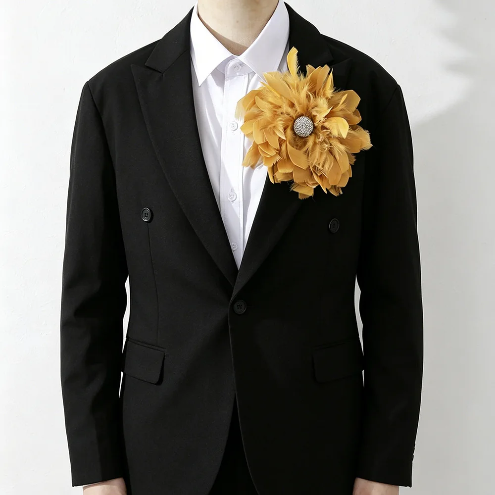 New Floral Ball Rhinestone Feather Brooch - Wedding Accessory for Bridesmaids and Groomsmen  Banquet Shirt and Dress Corsage