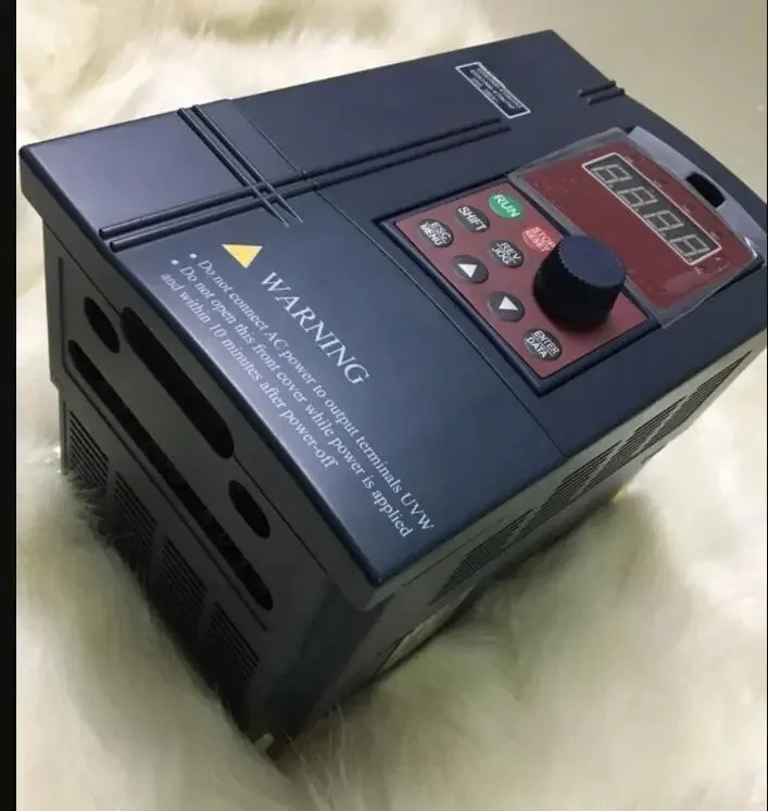 EDS1000-4T0037G/0055P  new and original 3.7KW 380V Inverter