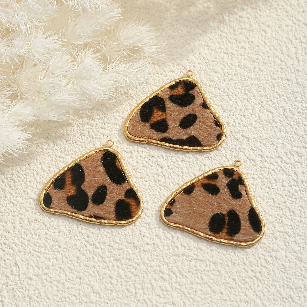 1 قطعة الفولاذ المقاوم للصدأ ليوبارد طباعة على شكل قلب البيضاوي السحر DIY بها بنفسك القلائد سوار أقراط مواد صنع المجوهرات الشتاء