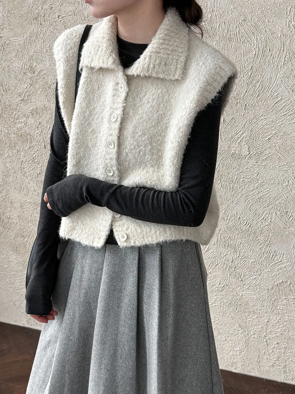 

Женский бежевый короткий элегантный теплый вязаный свитер, жилет, новый модный жилет без рукавов с лацканами, весна-осень