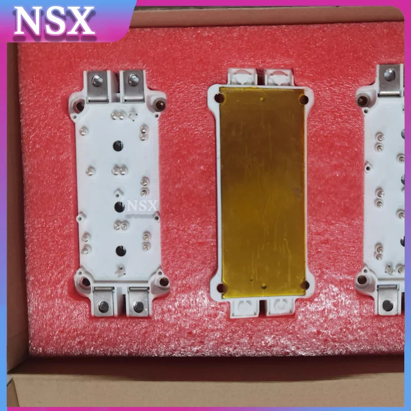 

SEMiX302GB128Ds SEMiX202GB12E4s SEMiX202GB128Ds SEMiX302GB12E4s SEMIX252GB126V1 МОДУЛЬ IGBT
