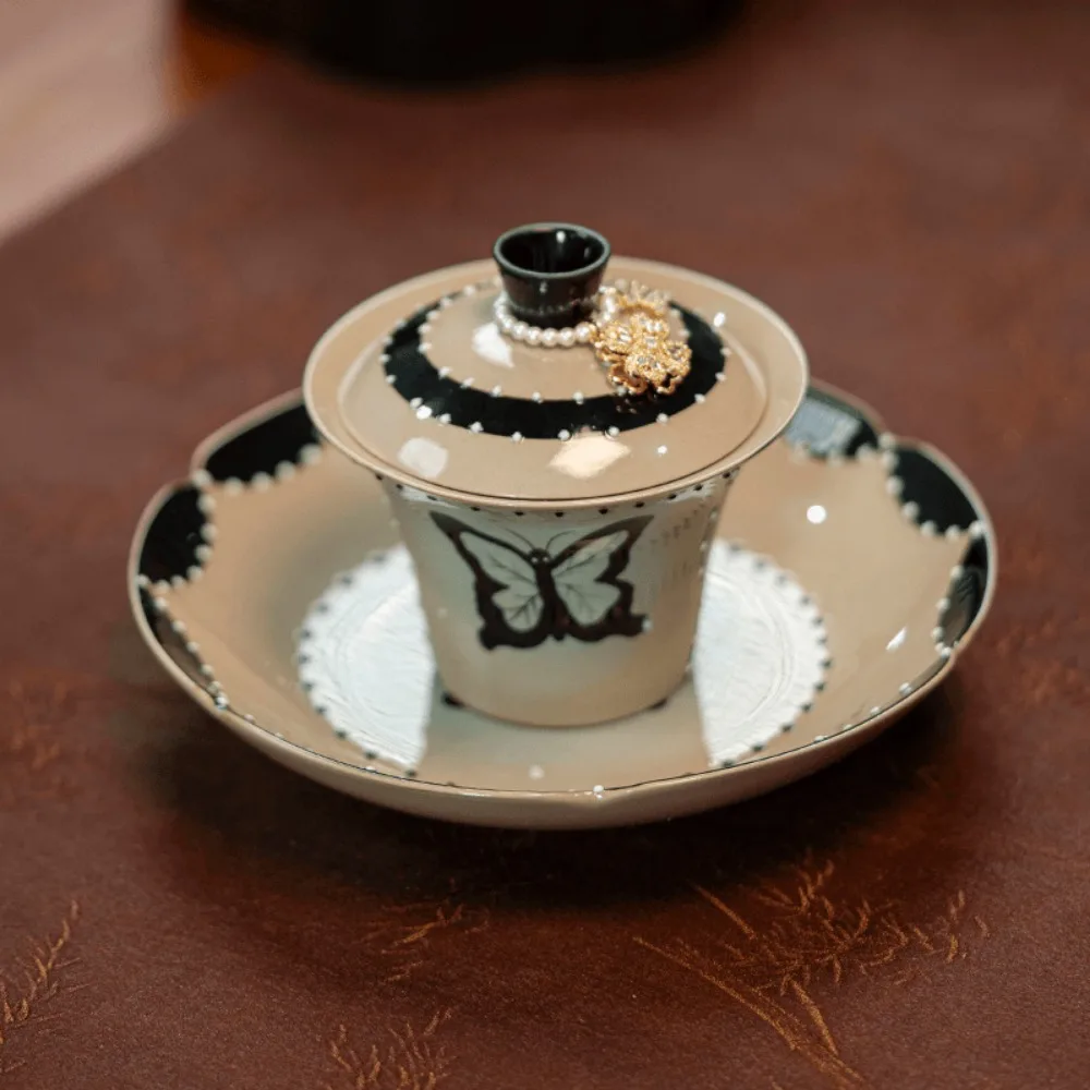 

Hand Painted Polka Dot Butterfly Cover Bowl, Household Ceramic Kung Fu Tea Set Tea Cup Aesthetic Tea Tureen Cup and Saucer