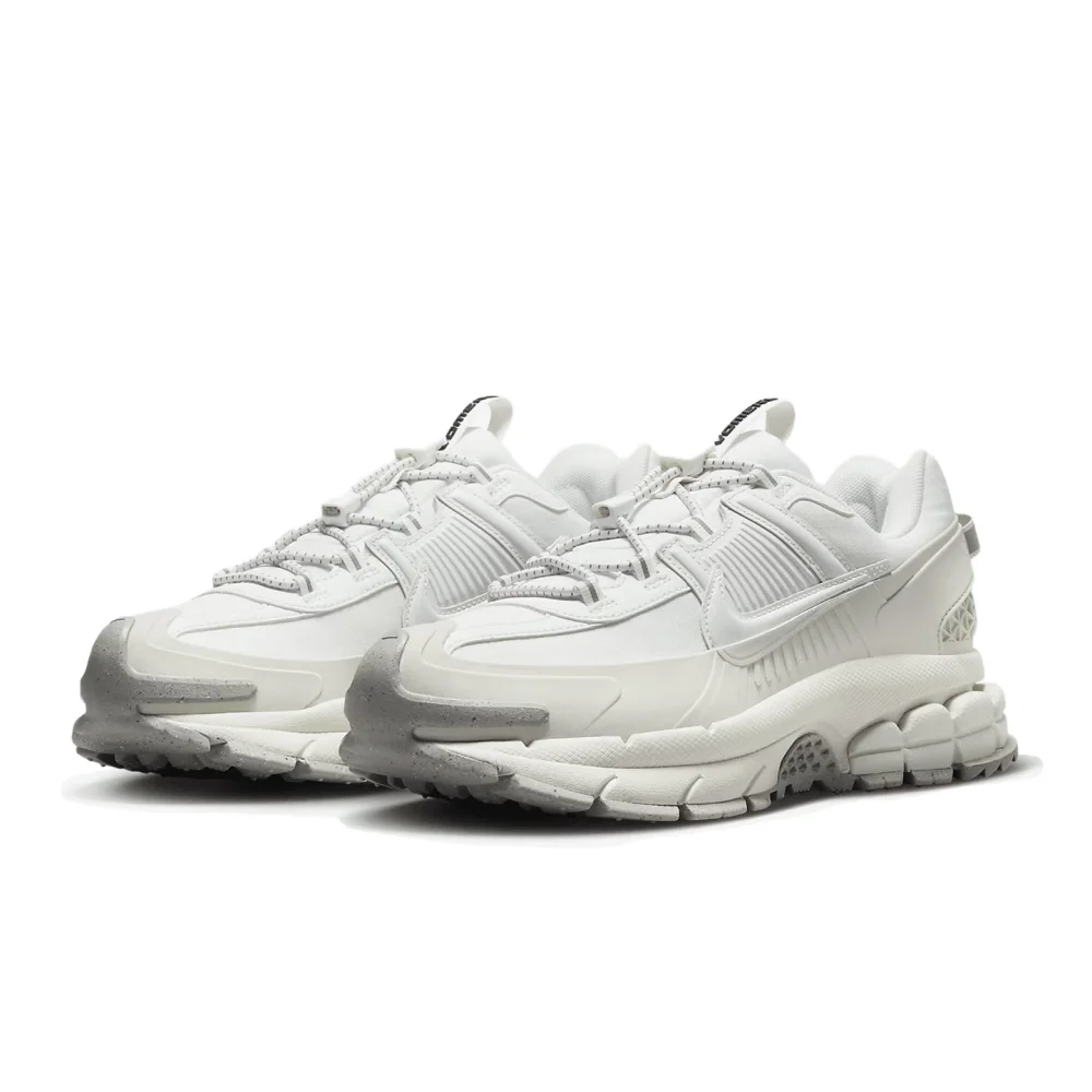 Nike ZOOM VOMERO ROAM Cushioned, Breathable, Lightweight Low-Top Casual Training Urban Commuter Running Shoes Women's HV6410-100