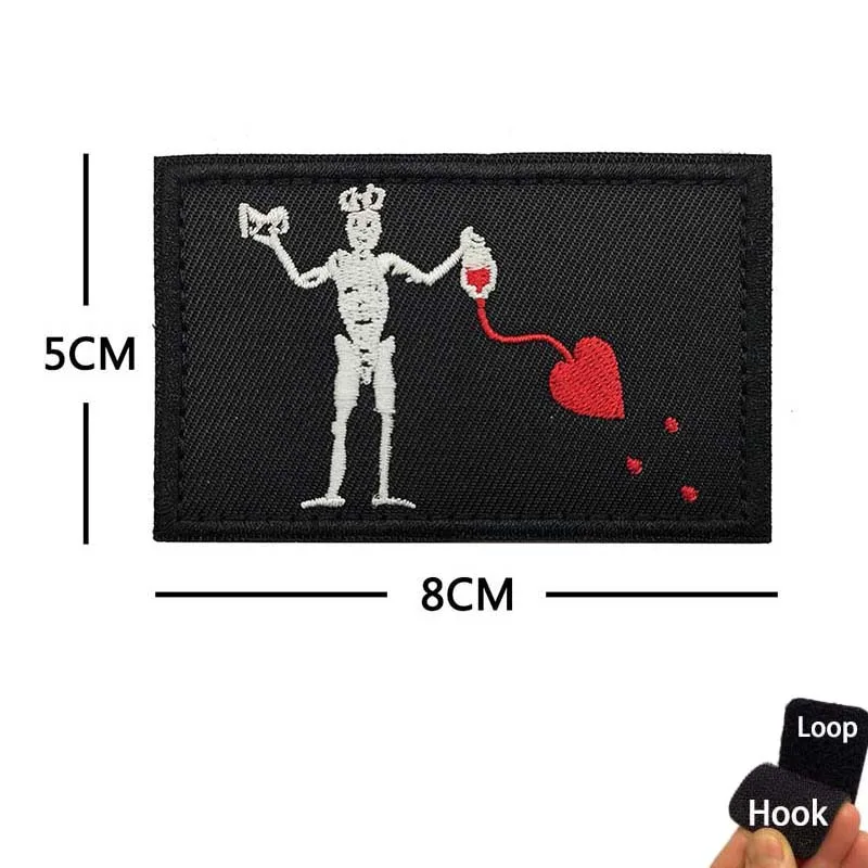 Piratenflagge, FOG Forward Observations Kleidungsabzeichen, Blackbeard Totenkopf Herz bestickte Applikation taktisches Emblem Hakenschlaufen-Aufnäher
