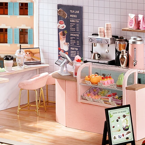 בובות ואביזרים