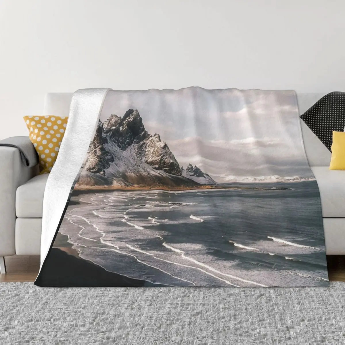 

Stokksnes Icelandic Mountain Beach Sunset Plush Bedroom Couple Blankets Thin Wadding Blanket Throw Blanket